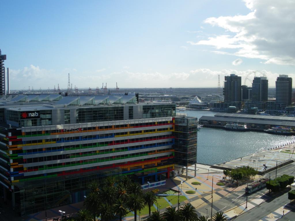 Docklands Executive Apartments - メルボルン エクステリア 写真